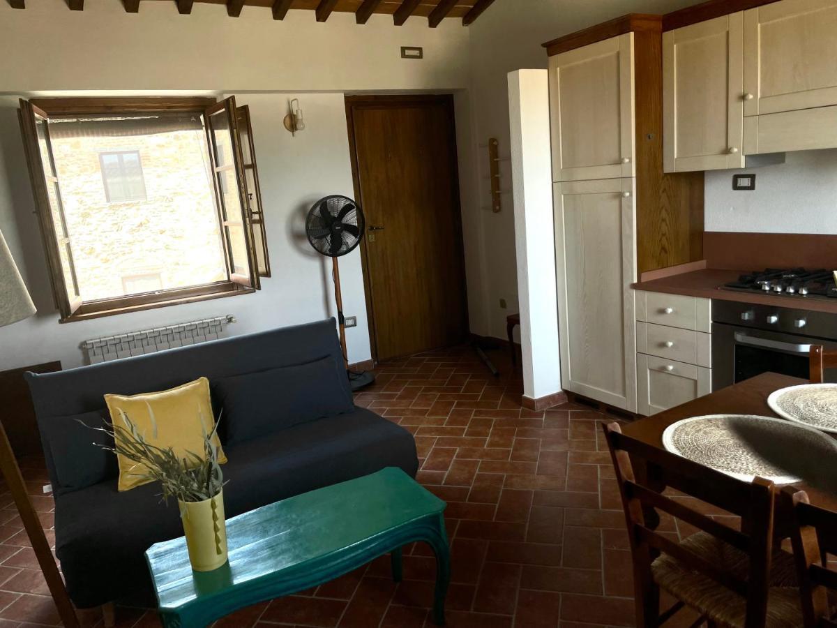 Podere Le Volpaie - Arancia Montecatini Val di Cecina Eksteriør billede