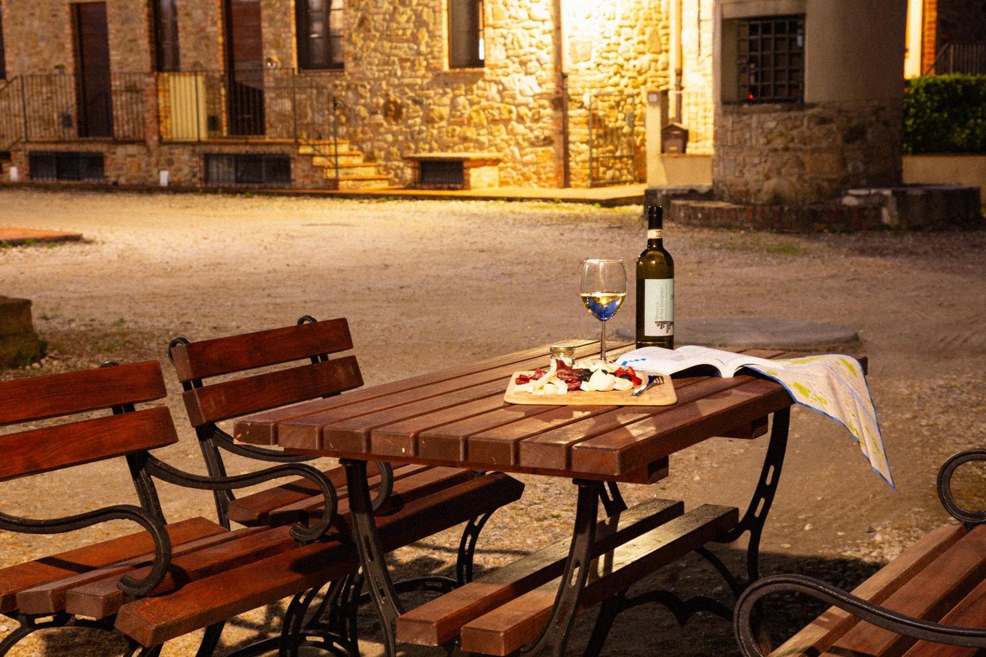 Podere Le Volpaie - Arancia Montecatini Val di Cecina Eksteriør billede